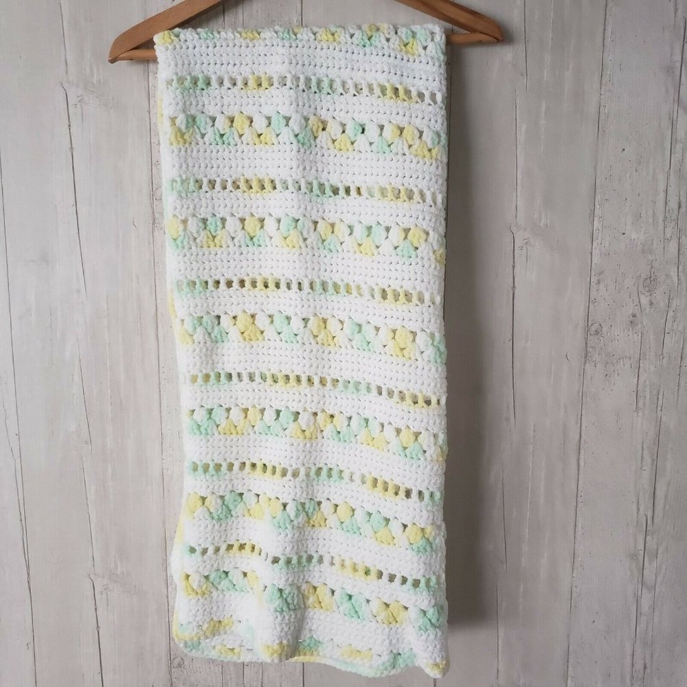Vintage Baby Toddler Crib Throw Blanket Unisex